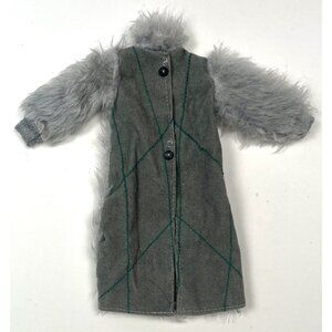 Barbie & Clone Gray Faux Fur & Suede Contrasting Stitch Full-Length COAT EUC